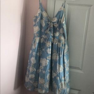 Blue/white floral Francescas dress
